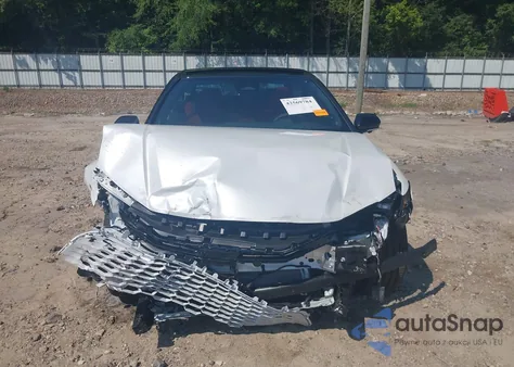2025 Toyota Camry Xse z USA, uszkodzony, nr VIN 4T1DAACK2SU152855